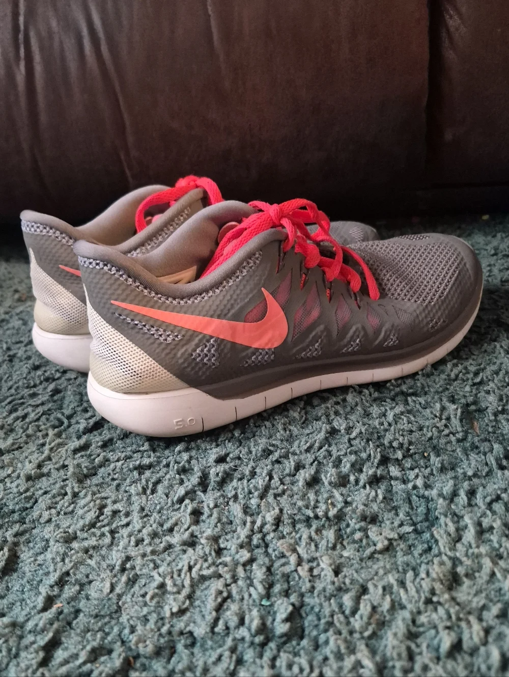 Nike Free 5.0 Running Shoes Women's Size 9.5 Gray Pink